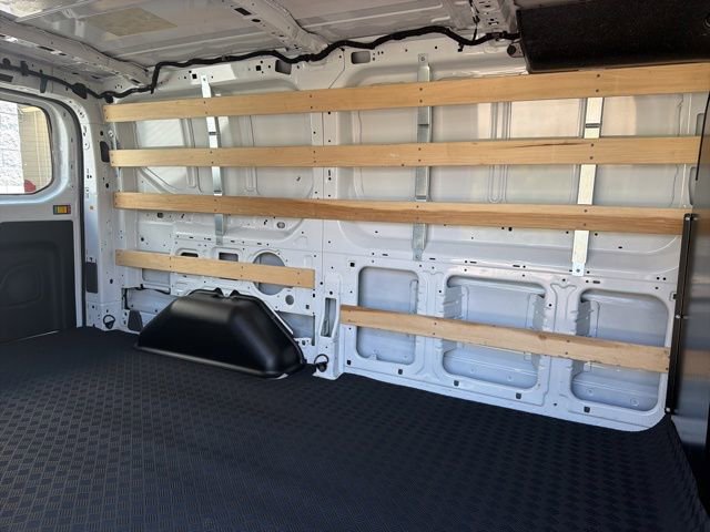Certified 2025 Ford Transit 250 Low Roof w/ Exterior Upgrade Package RWD image 28