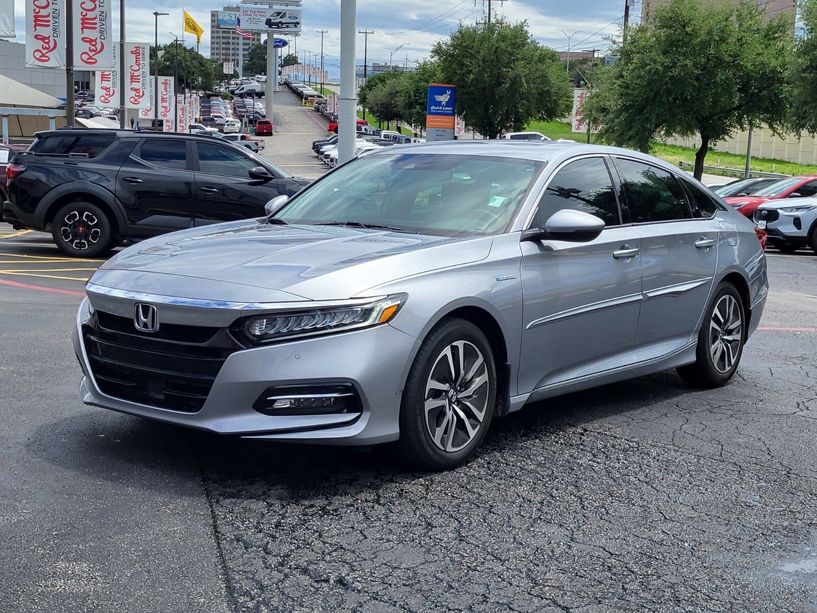 Used 2019 Honda Accord Touring image 8