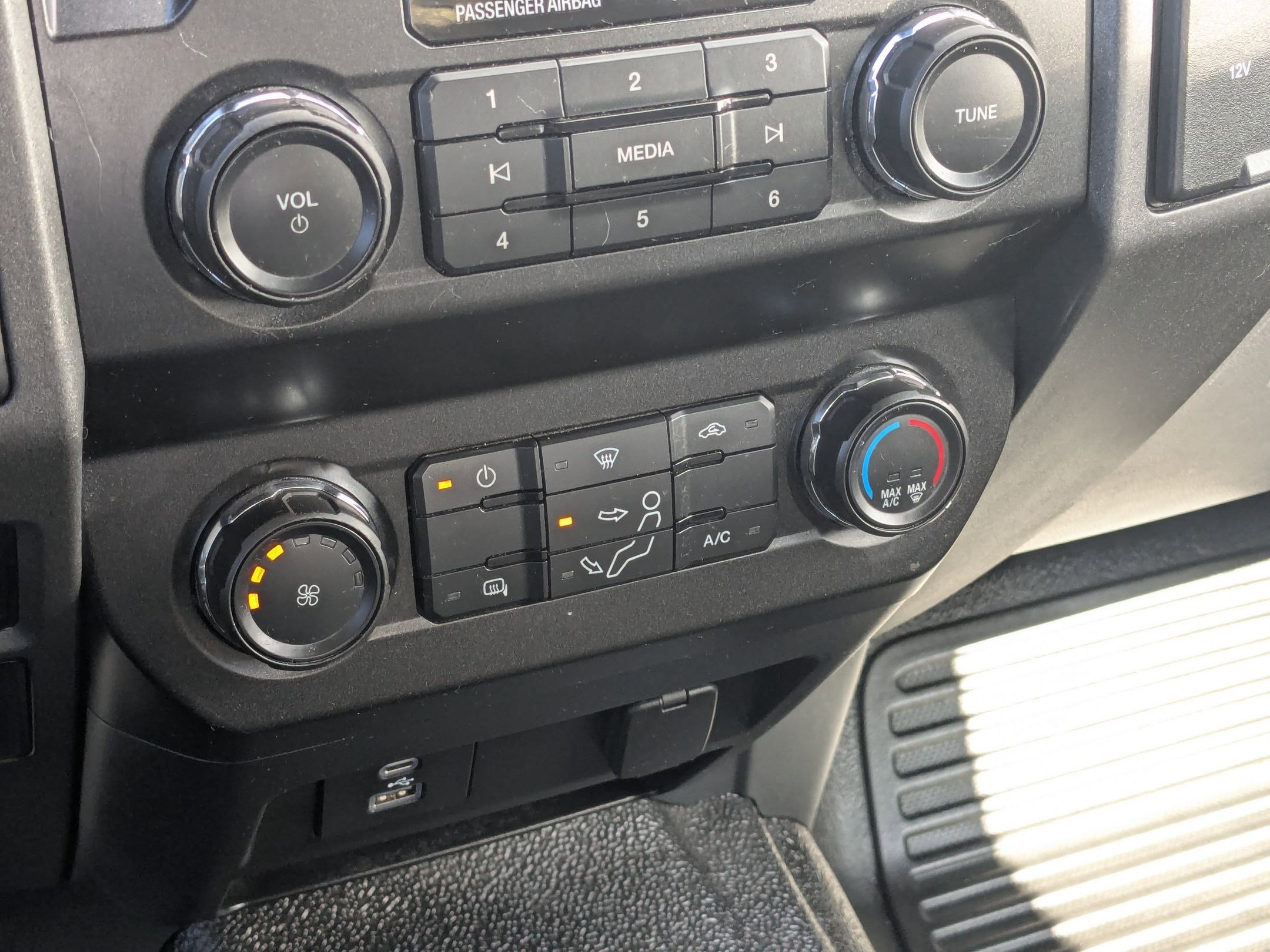 Certified 2022 Ford F350 XL w/ STX Appearance Package image 26