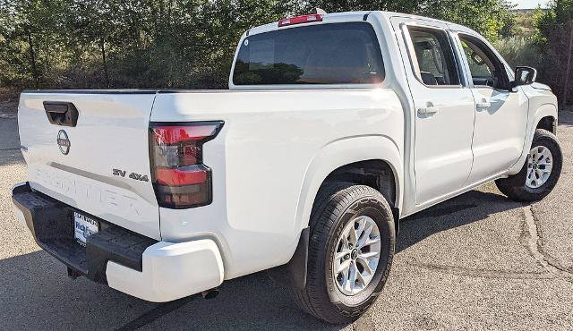 Used 2024 Nissan Frontier SV AWD/4WD image 3