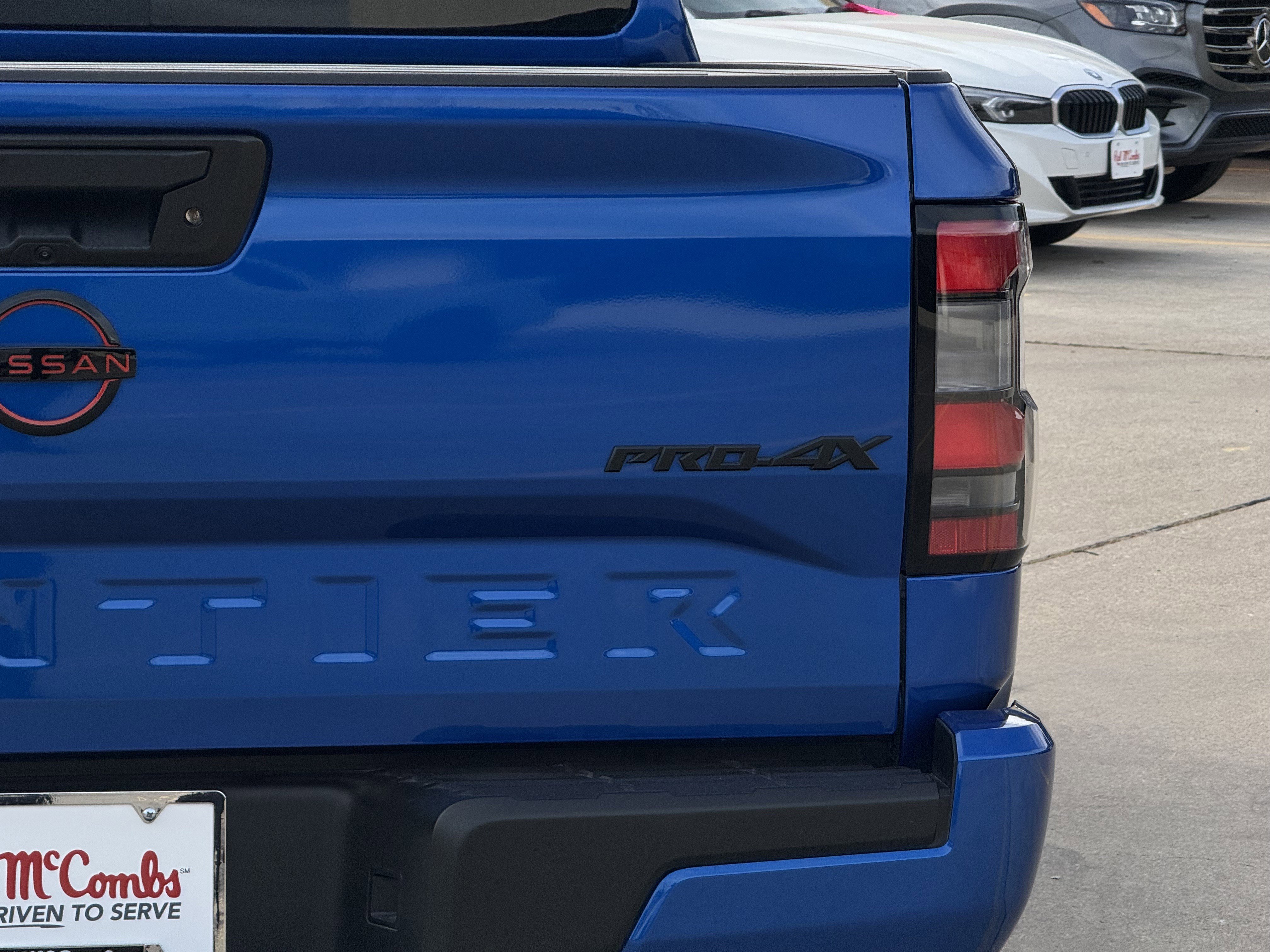 Used 2024 Nissan Frontier PRO-4X w/ Off-Road Protection Package image 11