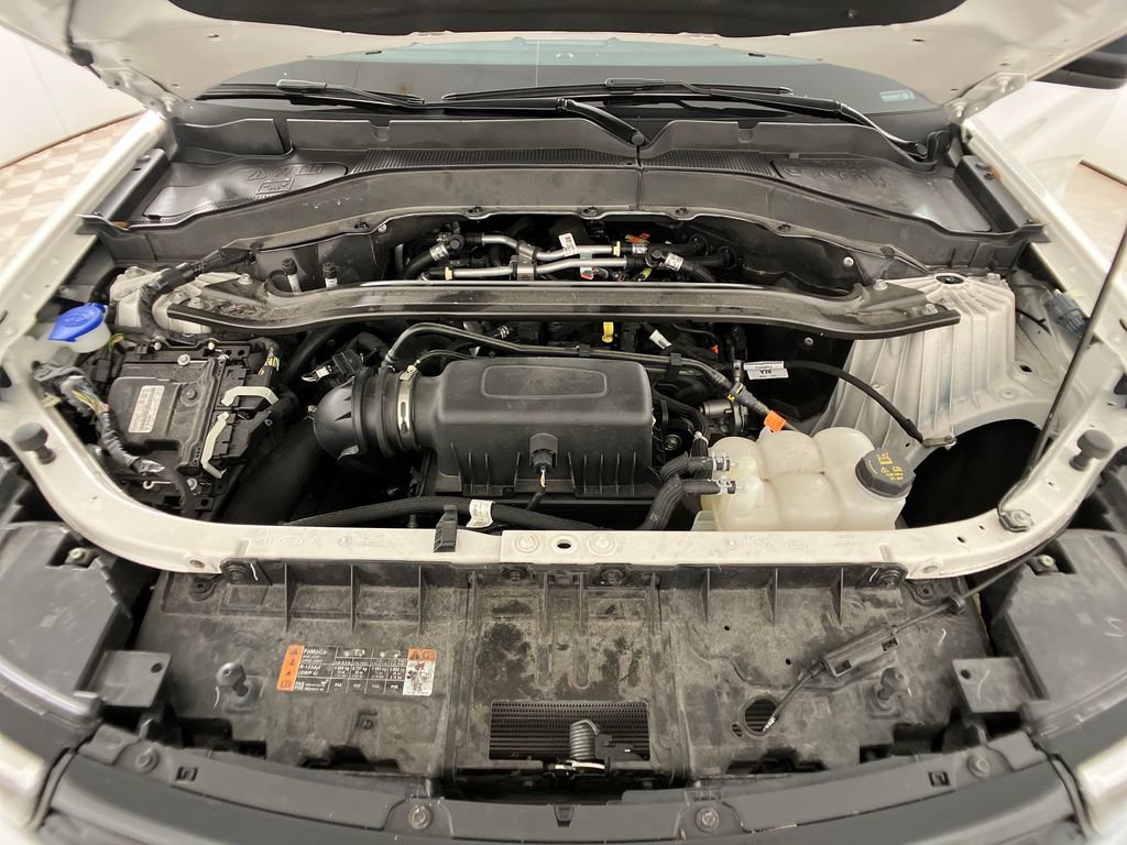 Certified 2024 Ford Explorer ST-Line w/ Class IV Trailer Tow Package image 33