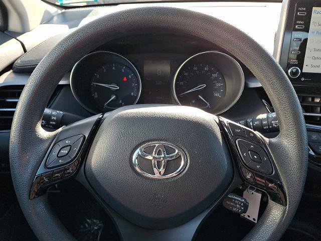 Used 2020 Toyota C-HR LE image 18