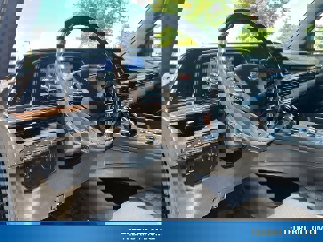 Used 2021 Cadillac Escalade ESV Luxury image 11