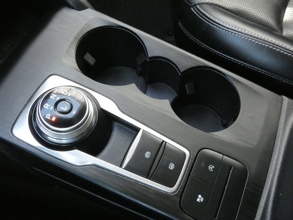 Certified 2020 Ford Escape SEL AWD/4WD image 26