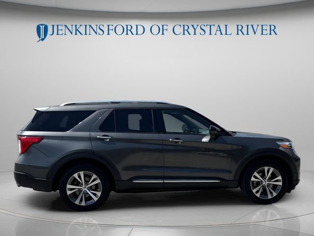 Certified 2020 Ford Explorer Platinum w/ Premium Technology Package AWD/4WD image 2