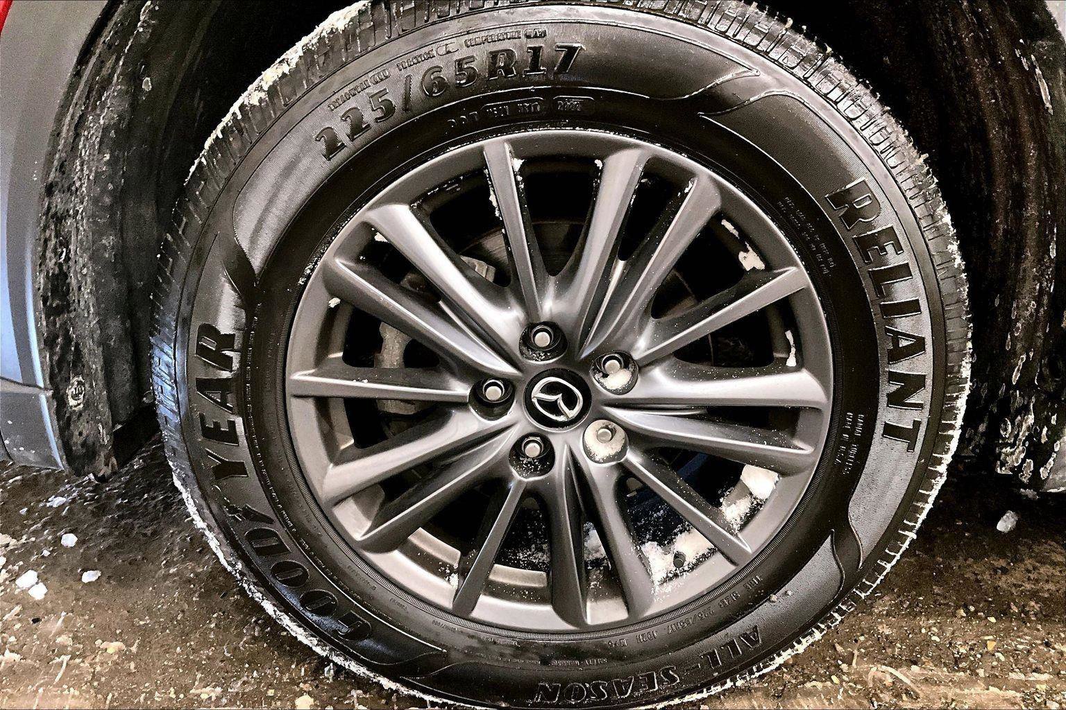 Used 2020 MAZDA CX-5 Touring image 10