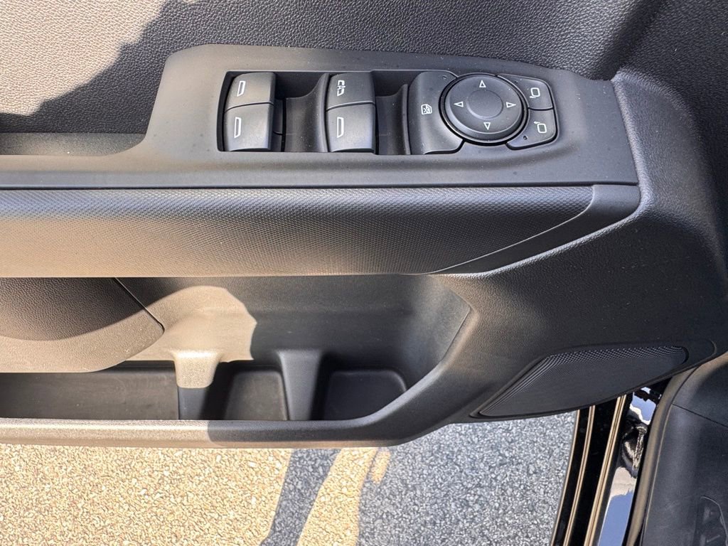 Used 2022 Chevrolet Silverado 1500 Custom image 16