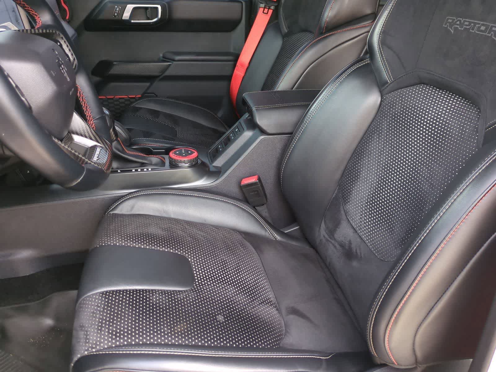 Certified 2024 Ford Bronco Raptor w/ Interior Carbon Fiber Pack 6 AWD/4WD image 16