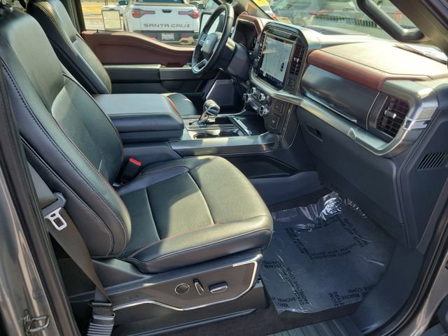 Certified 2022 Ford F150 Lariat w/ Equipment Group 502A High image 21