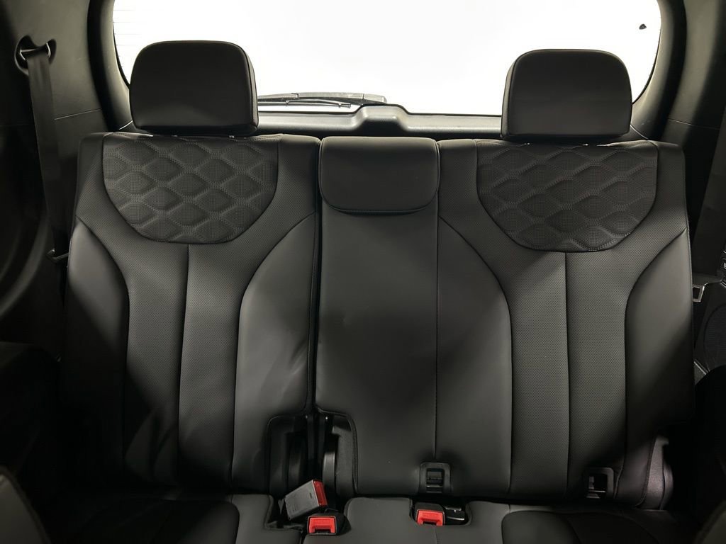 Used 2022 Hyundai Palisade Limited image 31