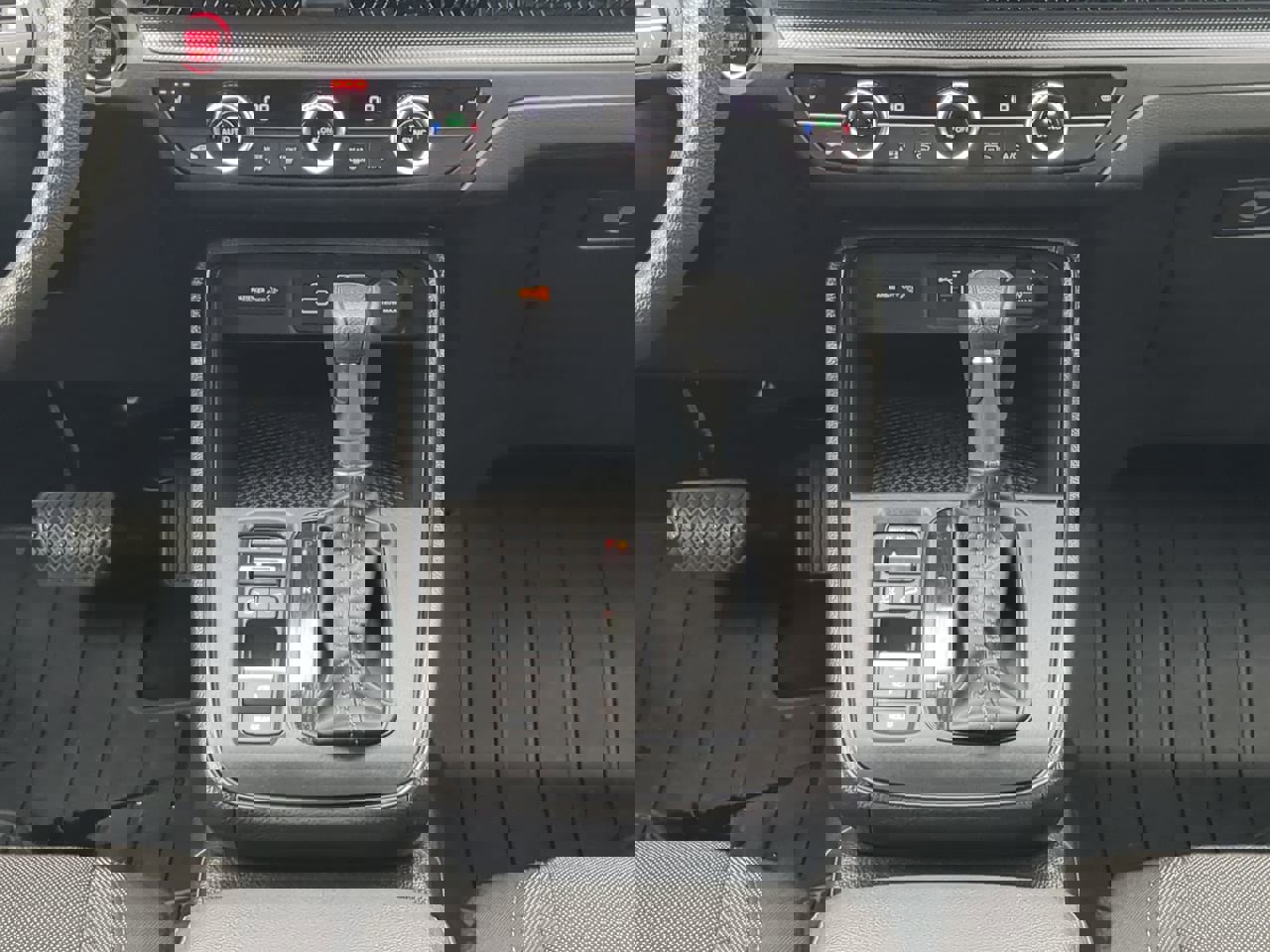 Used 2025 Honda CR-V EX image 17