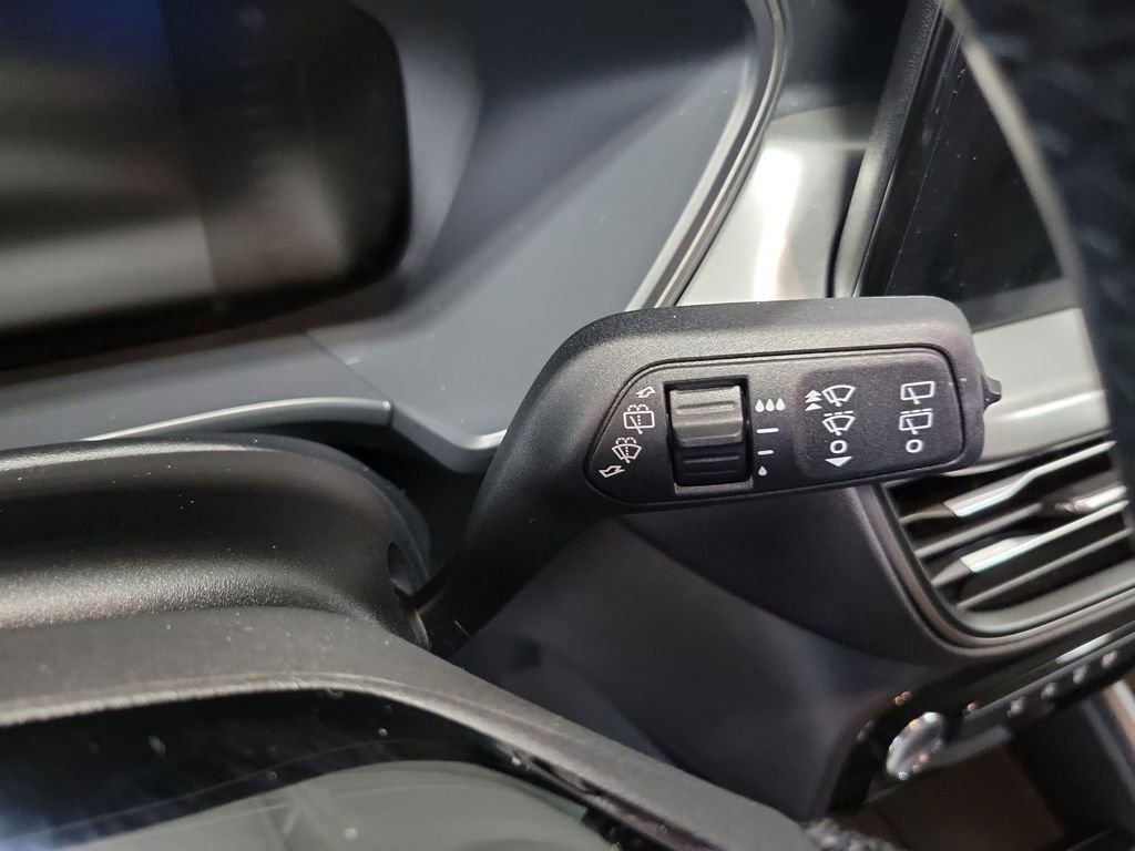 Certified 2023 Ford Escape Active w/ Tech Pack #1 AWD/4WD image 42