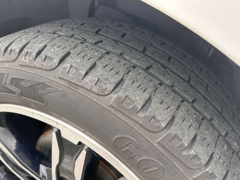 Certified 2020 Ford Expedition Limited w/ Equipment Group 303A AWD/4WD image 49