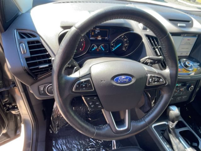 Certified 2017 Ford Escape Titanium AWD/4WD image 16