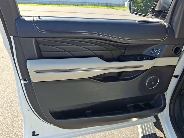 Certified 2021 Ford Expedition Platinum AWD/4WD image 12