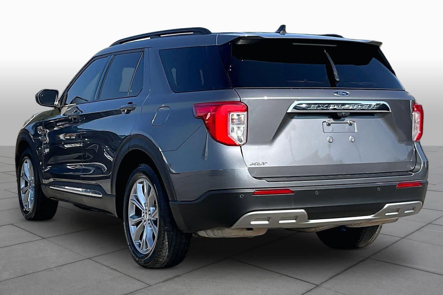 Certified 2023 Ford Explorer XLT w/ Equipment Group 202A RWD image 12