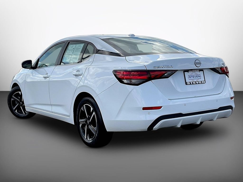 Used 2024 Nissan Sentra SV FWD image 4