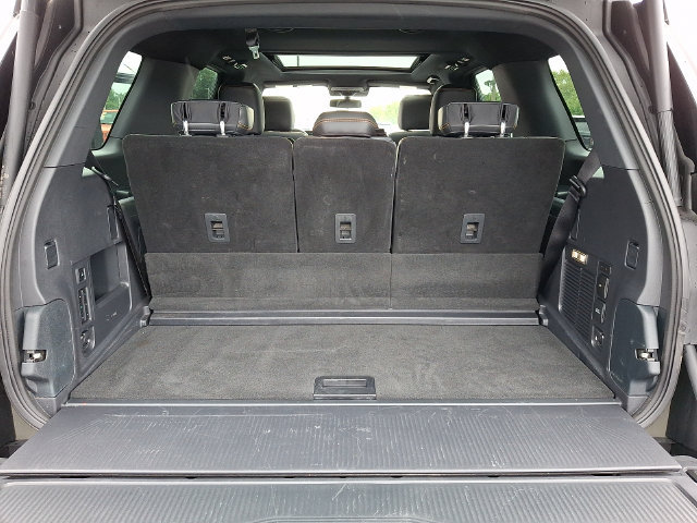 Certified 2025 Ford Expedition Tremor AWD/4WD image 28