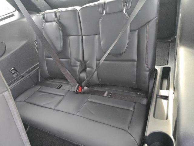 Certified 2025 Ford Explorer ST-Line w/ Premium Package RWD image 13