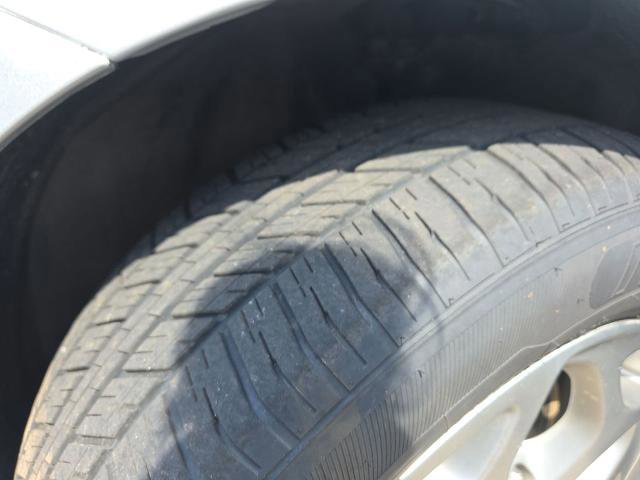 Used 2024 Chrysler Pacifica Limited FWD image 37