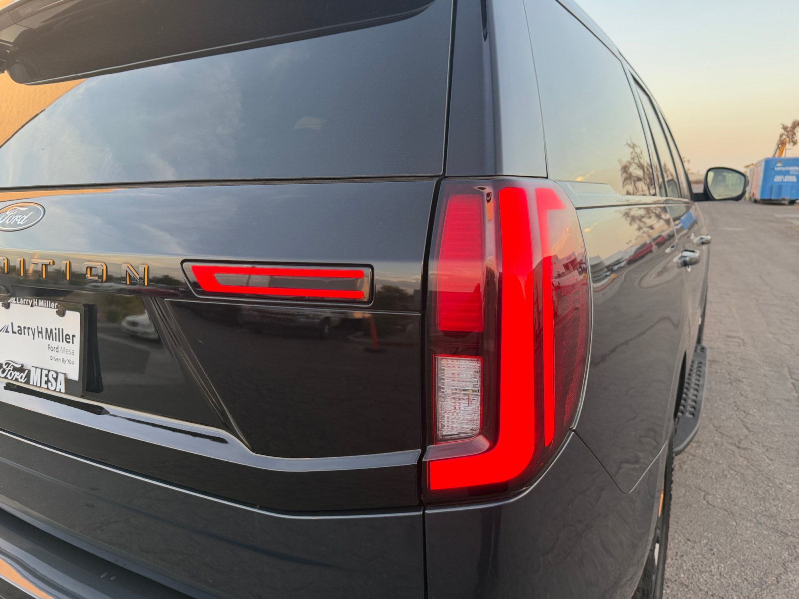 Certified 2025 Ford Expedition Tremor AWD/4WD image 30