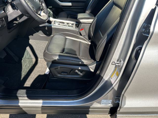 Certified 2023 Ford Explorer XLT w/ Equipment Group 202A RWD image 7