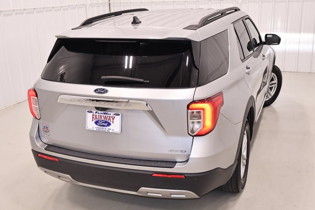 Certified 2021 Ford Explorer XLT w/ Equipment Group 202A AWD/4WD image 44