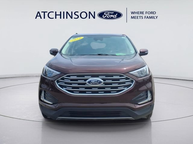 Certified 2024 Ford Edge Titanium AWD/4WD image 2