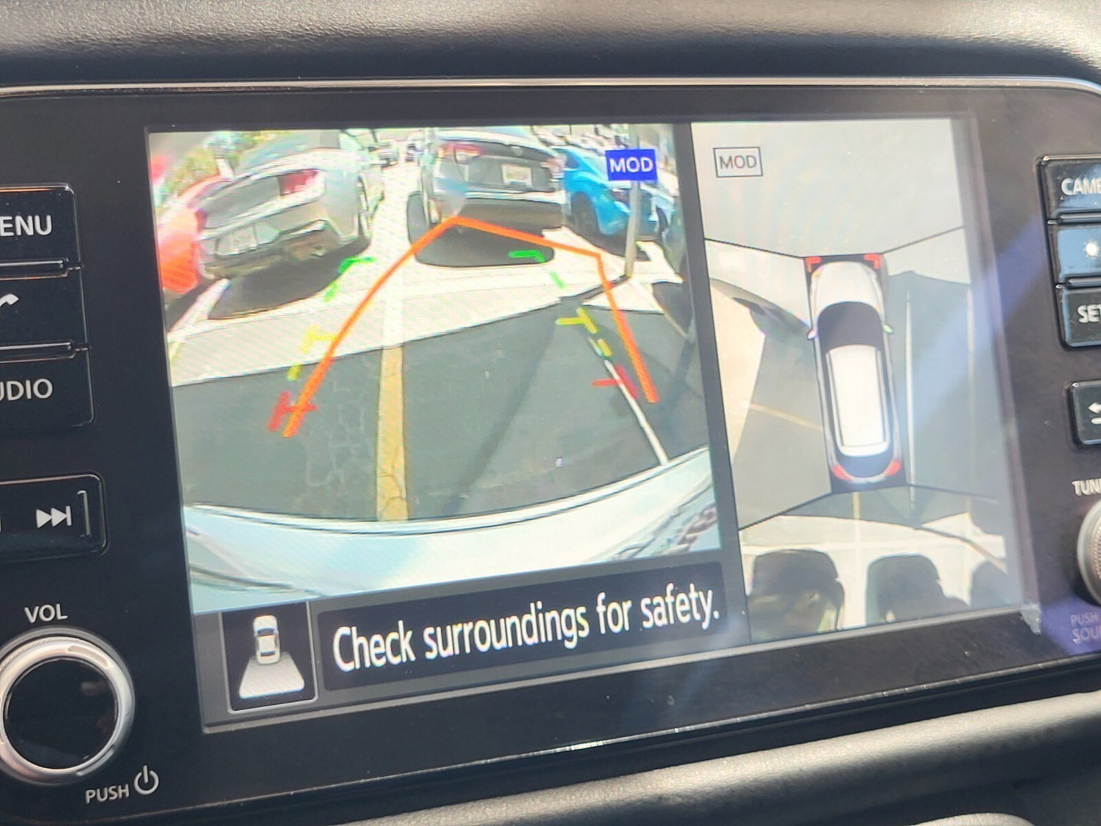 Used 2023 Nissan Kicks SR w/ SR Premium Package image 21