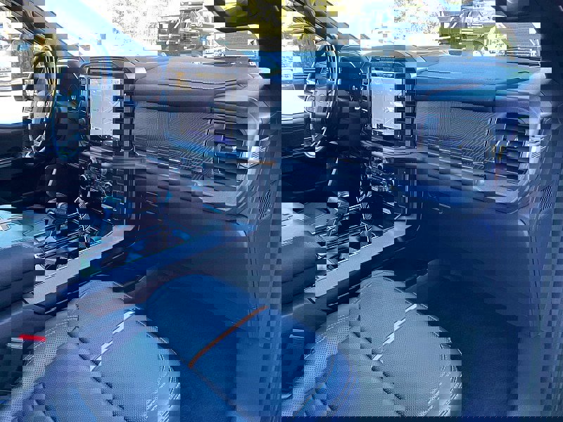 Certified 2022 Ford F150 Platinum w/ Equipment Group 701A High image 24