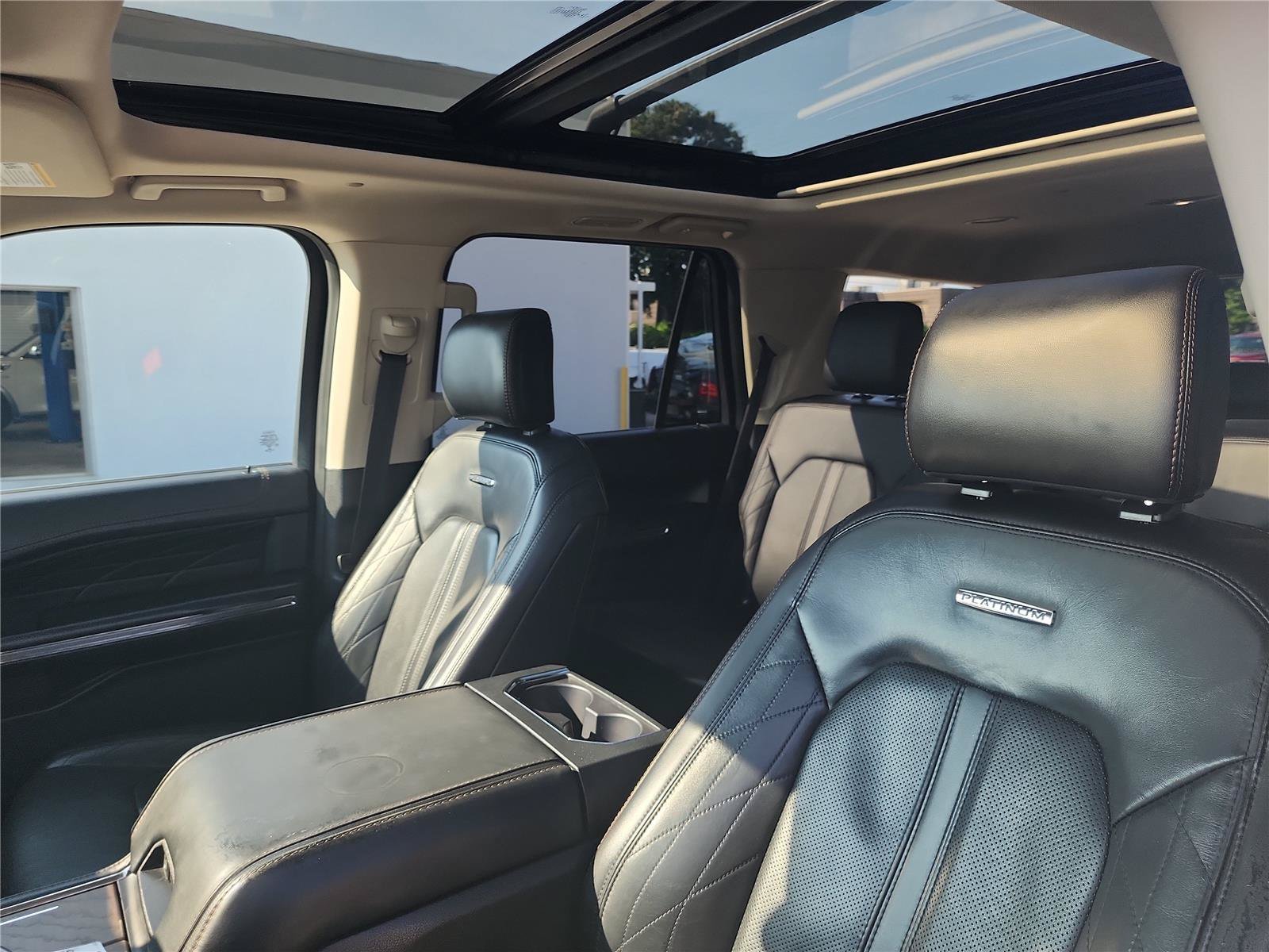 Certified 2020 Ford Expedition Platinum RWD image 18
