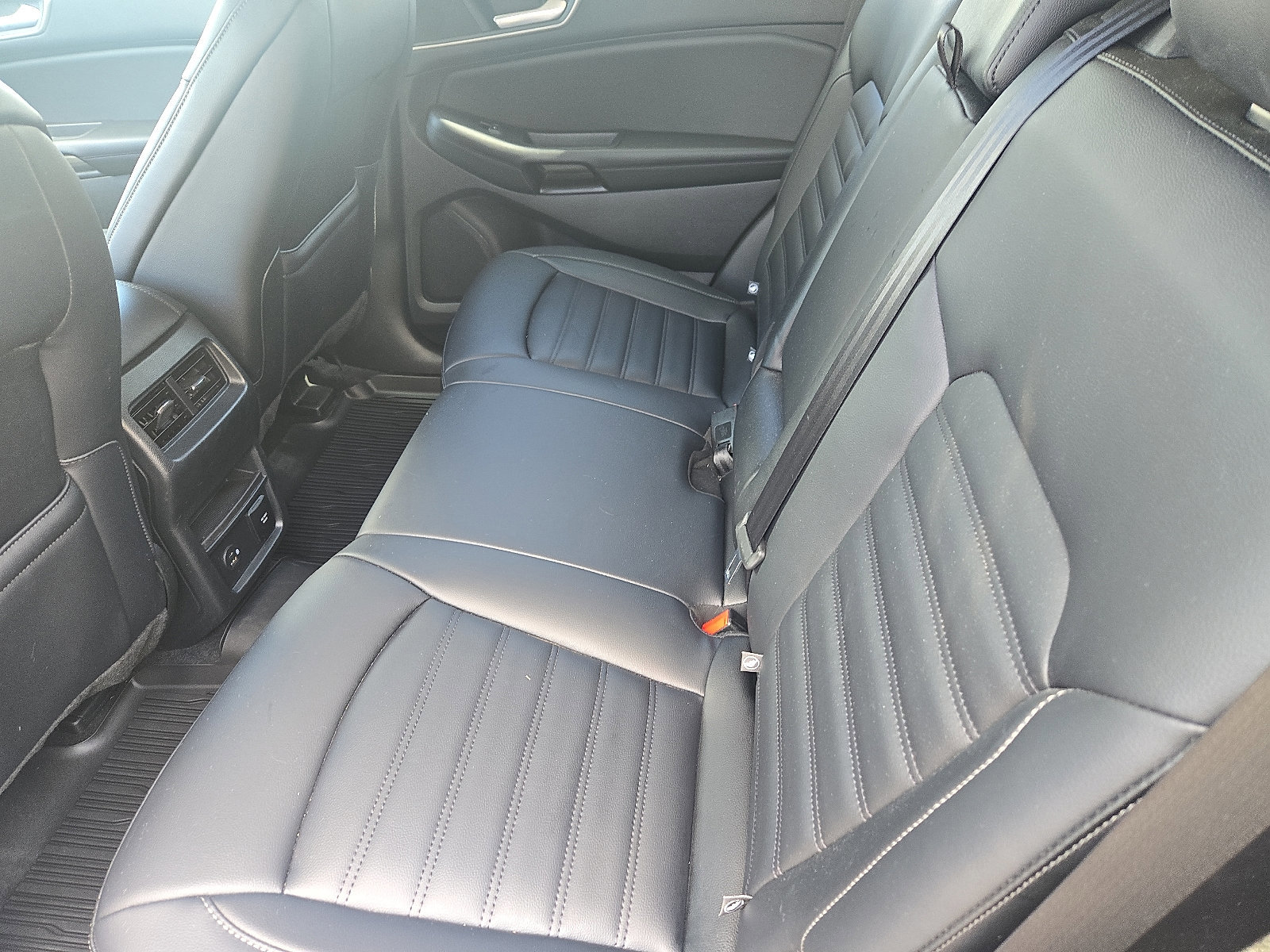 Certified 2022 Ford Edge SEL w/ Convenience Package image 13