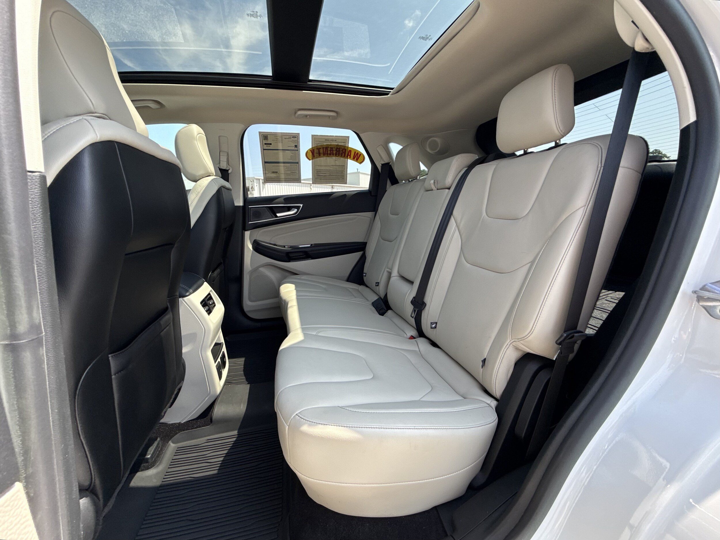 Certified 2020 Ford Edge Titanium FWD image 23