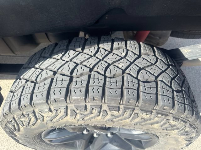 Used 2024 Chevrolet Silverado 1500 Custom Trail Boss AWD/4WD image 14