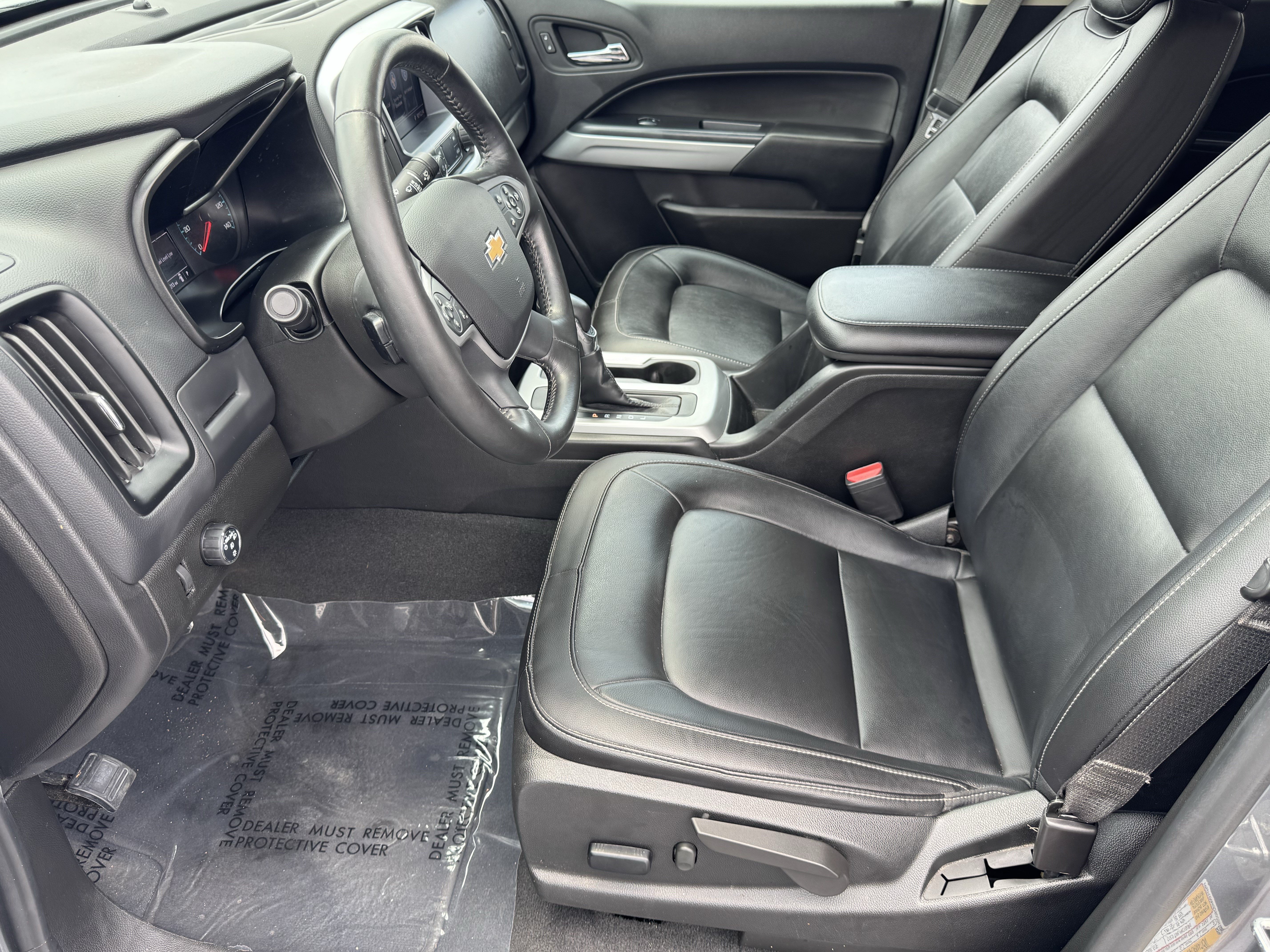 Used 2022 Chevrolet Colorado LT w/ Luxury Package RWD image 9