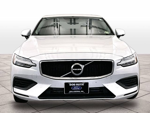 Used 2020 Volvo S60 T6 Momentum AWD/4WD image 3