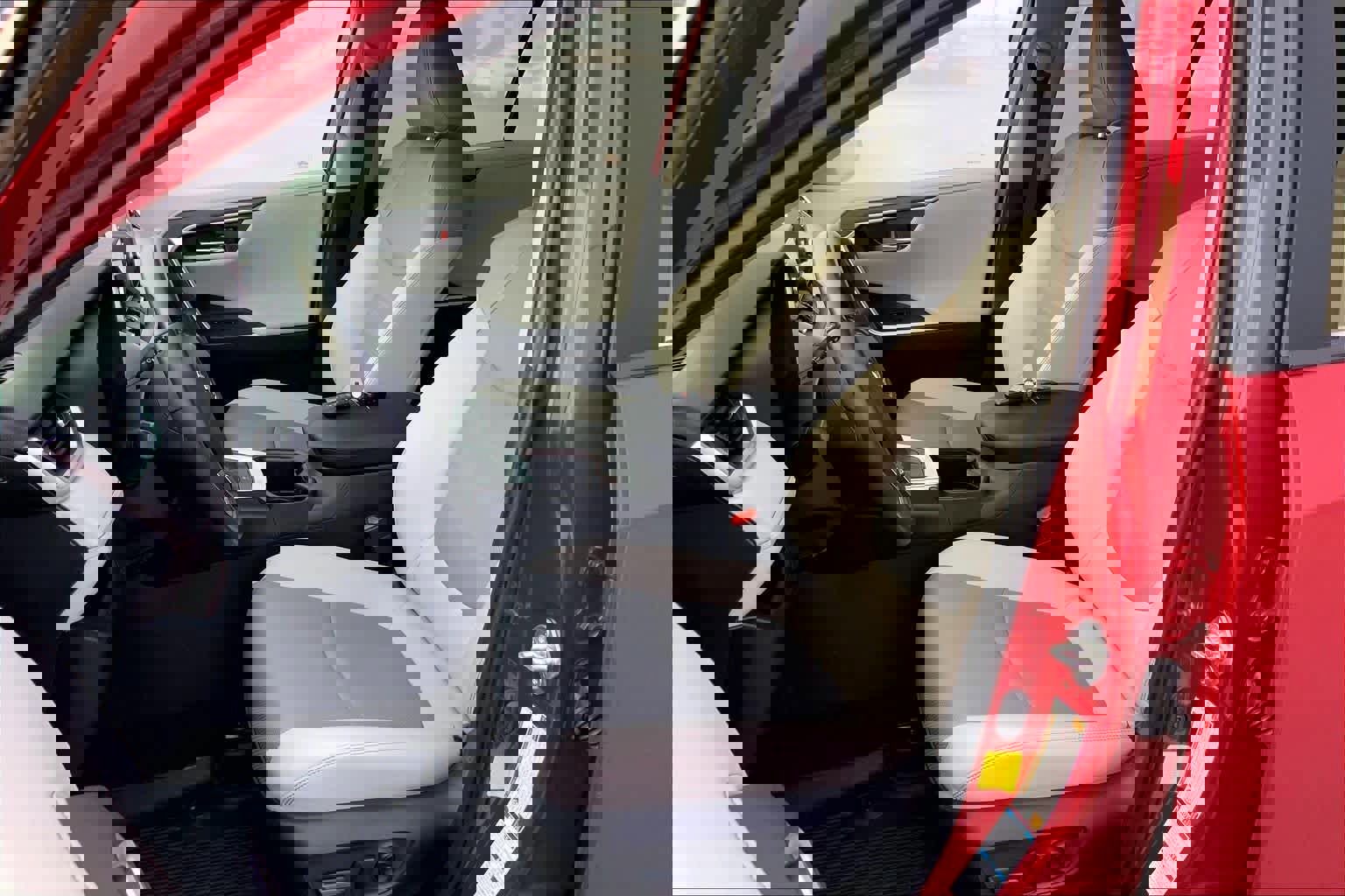 Used 2022 Toyota RAV4 Limited image 10