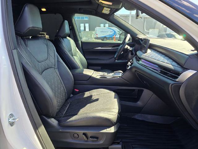 Used 2025 INFINITI QX60 Autograph AWD/4WD image 17