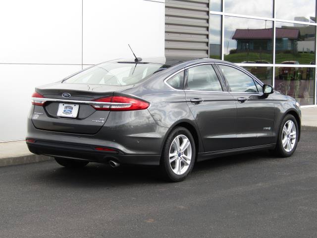 Certified 2018 Ford Fusion SE w/ Equipment Group 602A FWD image 8