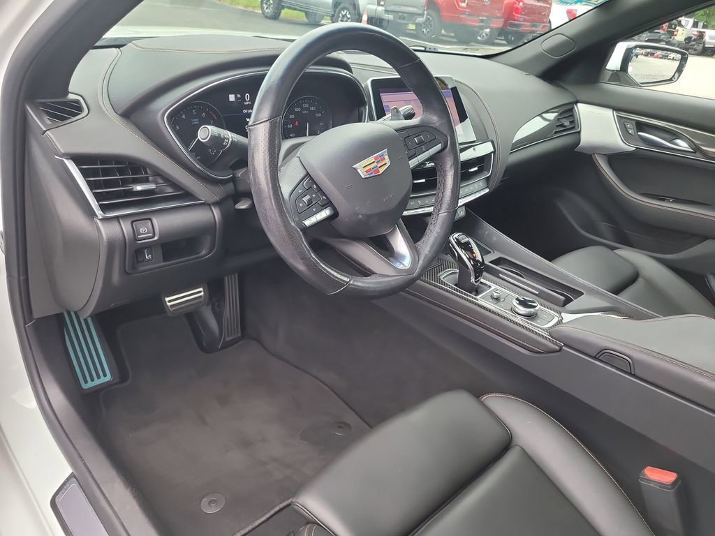 Used 2020 Cadillac CT5 Sport RWD image 16