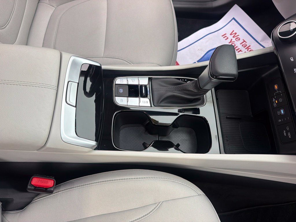 Used 2025 Hyundai Tucson SEL FWD image 42