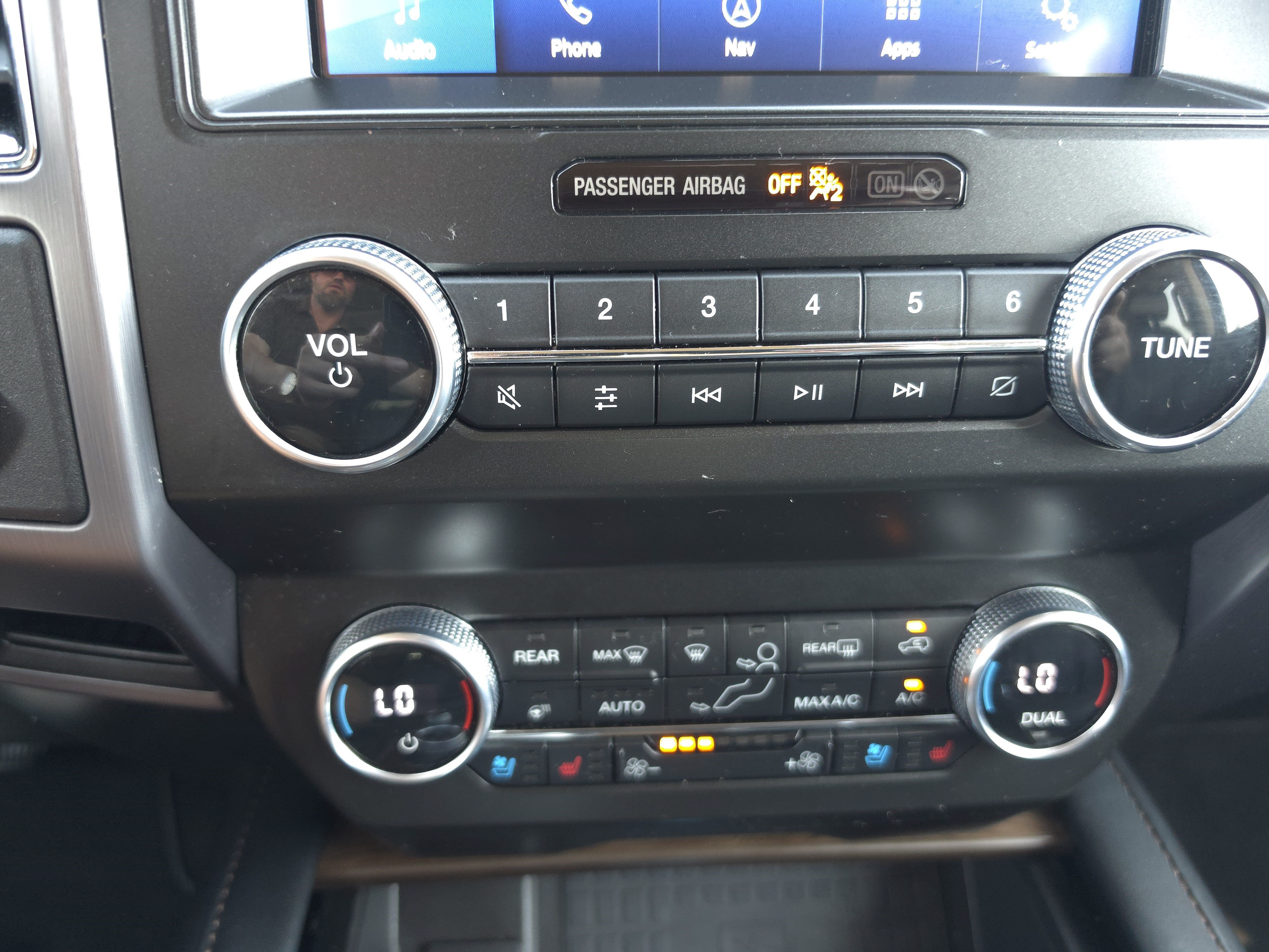 Certified 2021 Ford Expedition Max Platinum AWD/4WD image 19