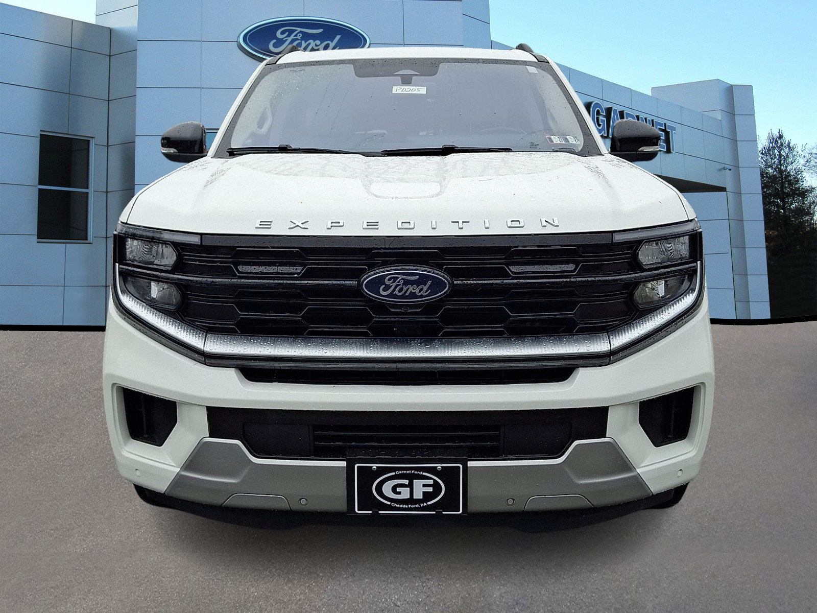 Certified 2025 Ford Expedition Platinum w/ Driver's Package AWD/4WD image 3
