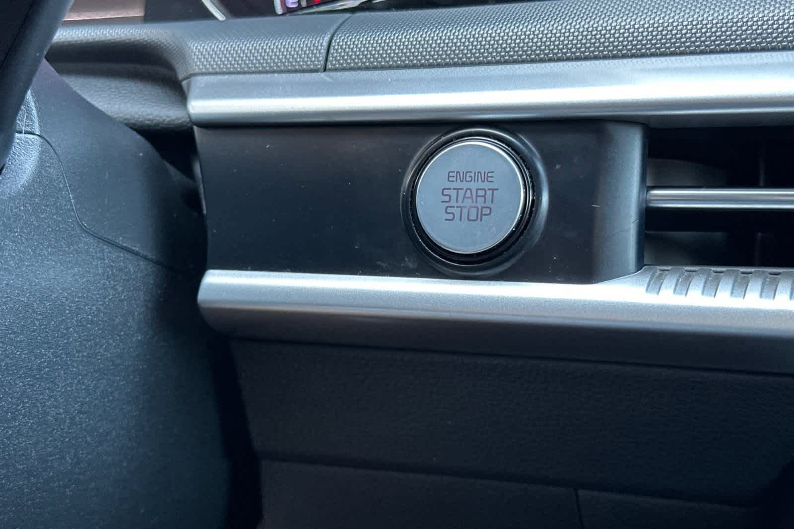 Used 2021 Kia K5 GT-Line FWD image 22