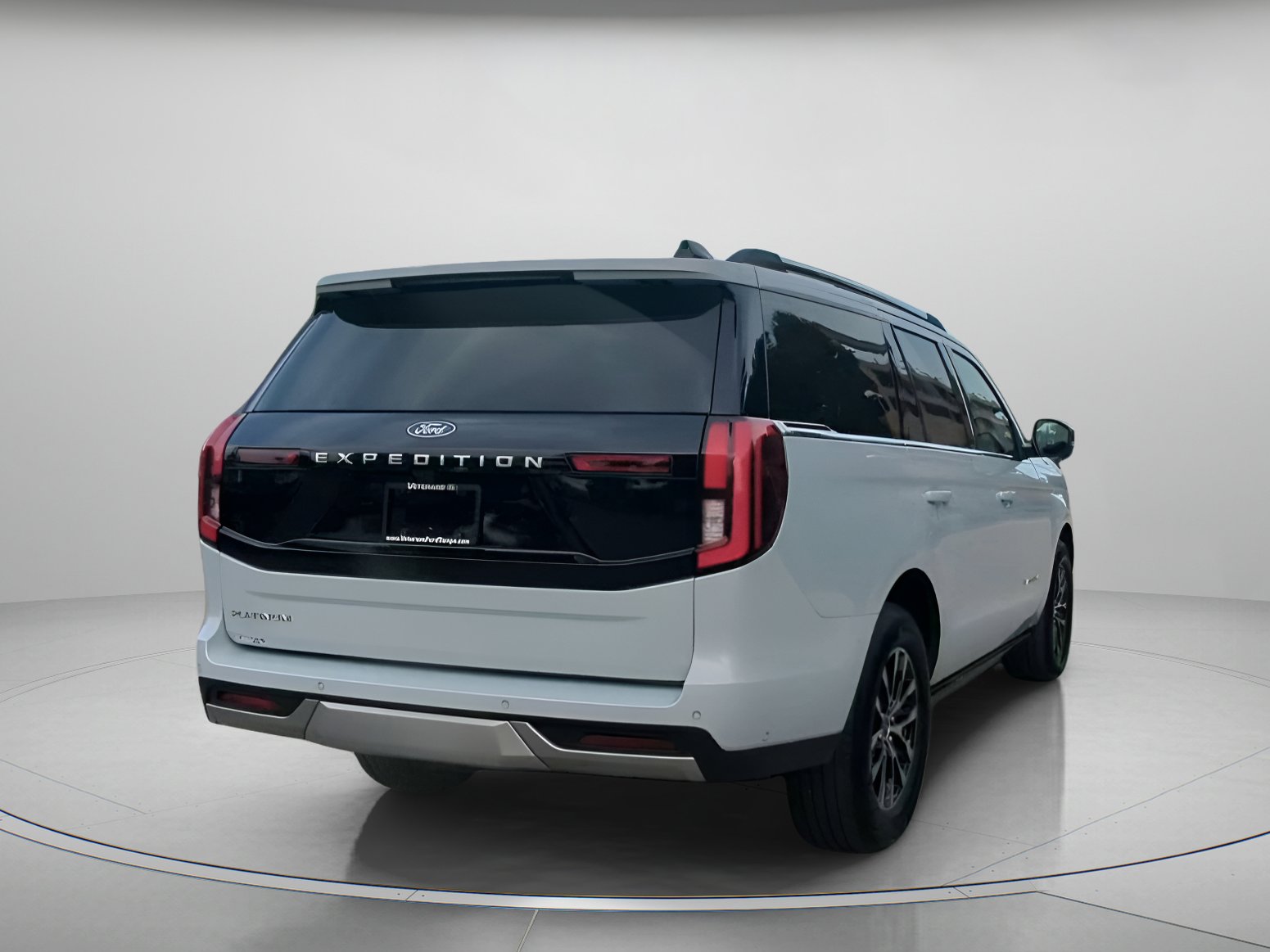 Certified 2025 Ford Expedition Platinum AWD/4WD image 26