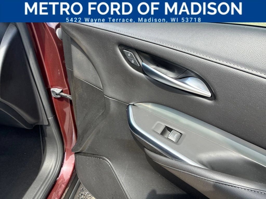 Used 2023 Cadillac XT4 Premium Luxury FWD image 46