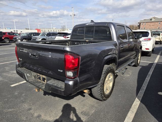 Used 2022 Toyota Tacoma SR AWD/4WD image 3