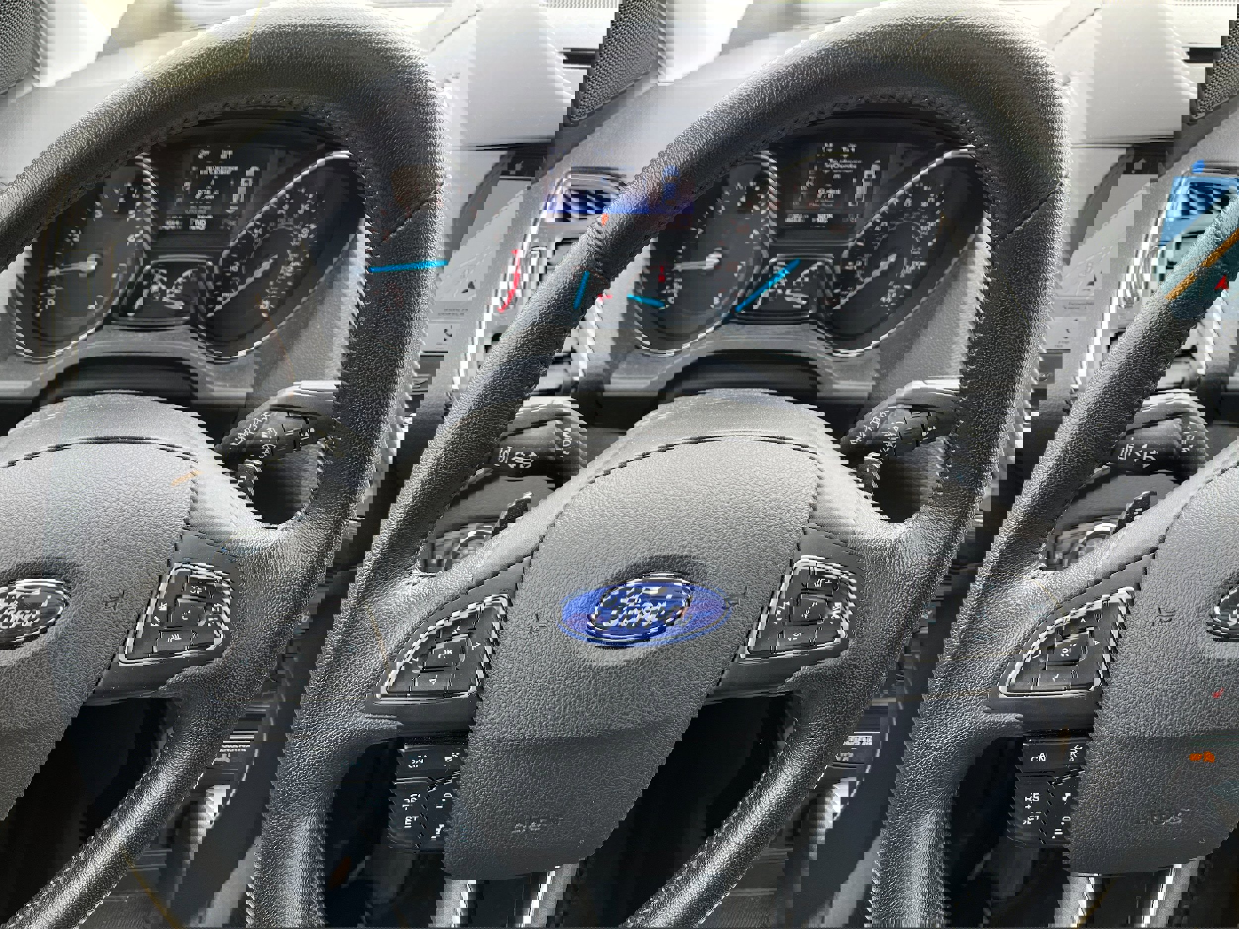 Certified 2018 Ford Escape Titanium w/ Ford Safe & Smart Package image 22