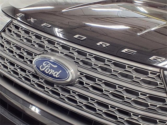 Certified 2023 Ford Explorer XLT w/ Equipment Group 202A image 32